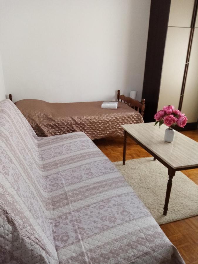 ביוגראד נה מורו Apartmani Nikola מראה חיצוני תמונה
